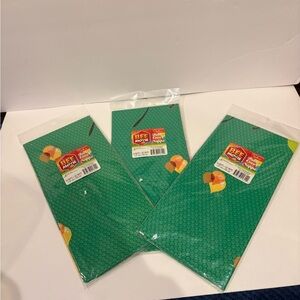 Brand New 2007 Dreamworks Bee Movie Party Table cloths